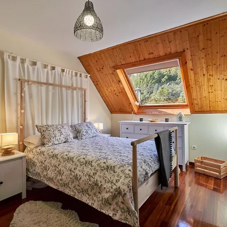 Magnifico Atico Duplex Con Vistas A La Montana Apartment Canfranc