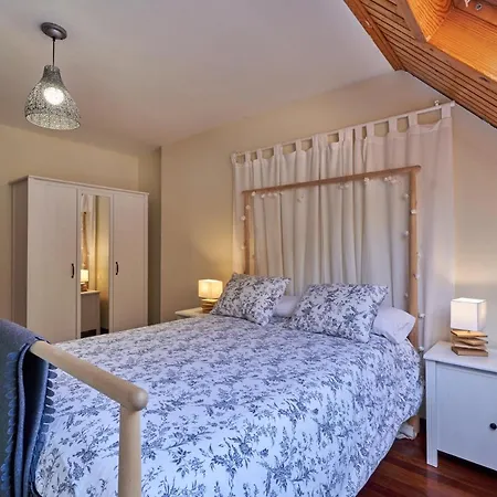 아파트 Magnifico Atico Duplex Con Vistas A La Montana