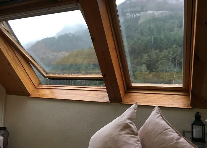 Magnifico Atico Duplex Con Vistas A La Montana Canfranc